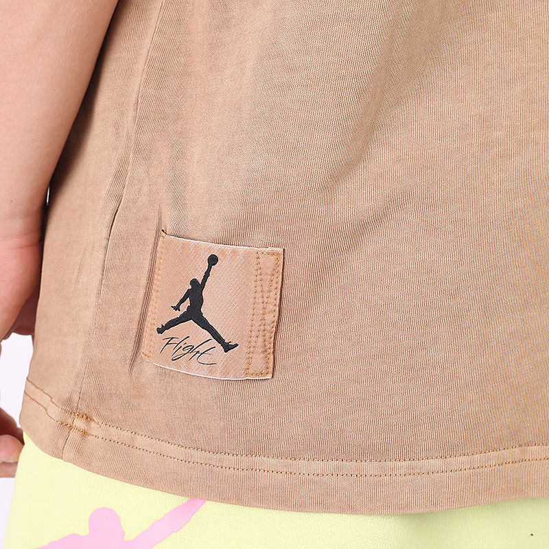 Мужская футболка Jordan Flight Heritage 85 Tee (DA9891-200)  - цена, описание, фото 5